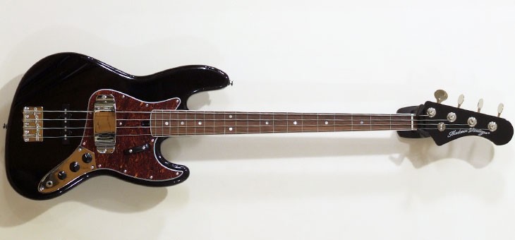 Modern Vintage - MVJ66 Fretless BLK